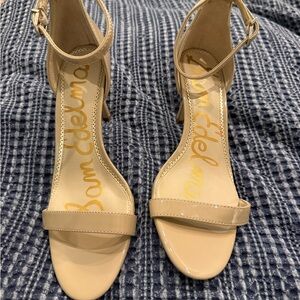 Brand new! Sam Edelman Tan Heels Elegant Versatile Design